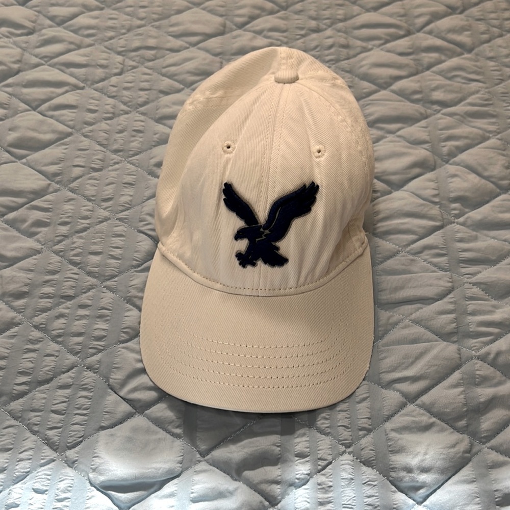 AE S/M fitted Eagle hat.